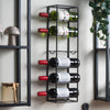 Botellero pared negro